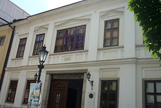08_szineszmuzeum.jpg
