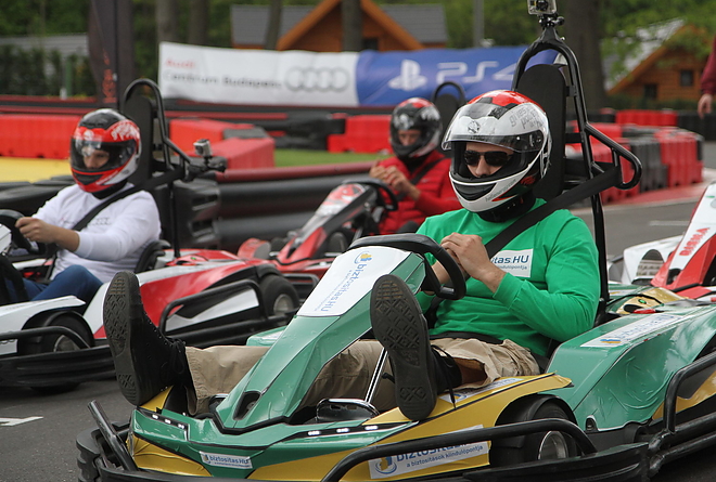 sztar_gokart_160405ml_8.jpg