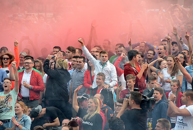 foci_terasz_160614_fkcs_44.jpg