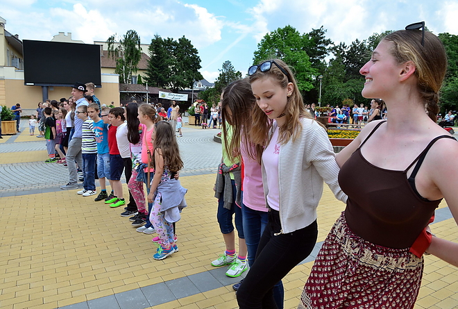 fono_flashmob_160603_vcs_39.jpg fono_flashmob_160603_vcs_39.jpg