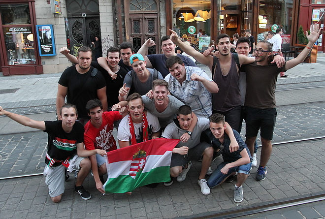 szurkolok_belvaros_160618ml_4.jpg