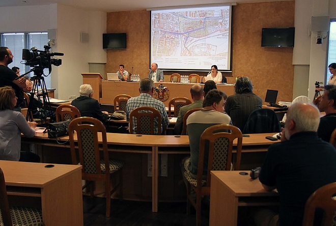 y_hid_kozmeghallgatas_160601_ja_8.jpg