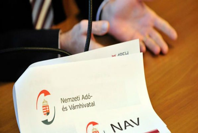 nav.jpg