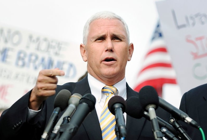 pence.jpg pence.jpg