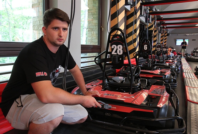 avalon_elektromos_gokart_160816_ja_4.jpg avalon_elektromos_gokart_160816_ja_4.jpg
