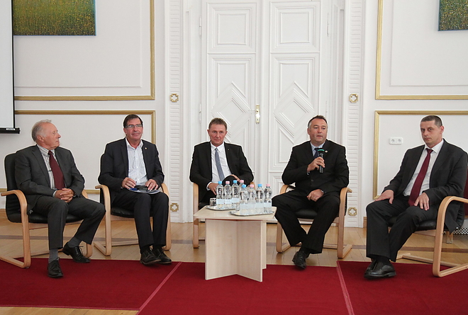 foglalkoztatasi_paktum_160908_ja_14.jpg