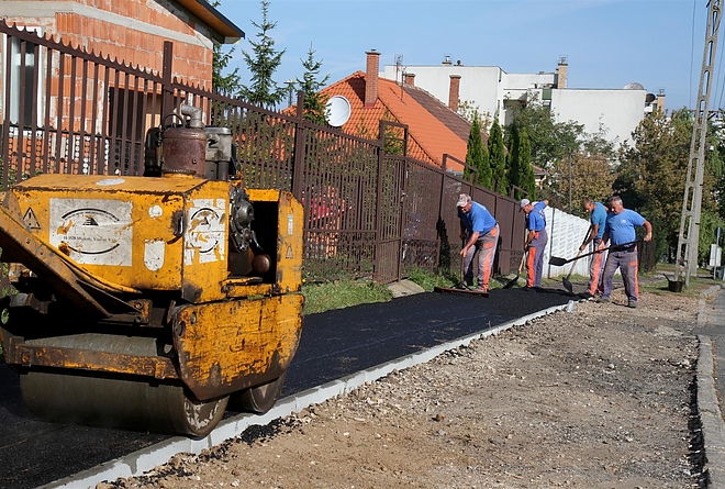 komlosteto_jarda_160927_ja_1.jpg komlosteto_jarda_160927_ja_1.jpg