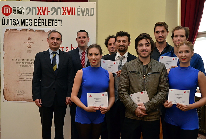 muvesz_osztondij_160921_vcs_26.jpg muvesz_osztondij_160921_vcs_26.jpg