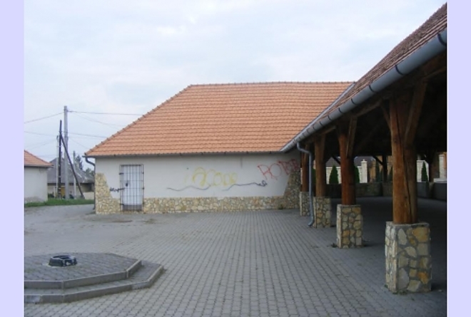 rongalt_epulet2.jpg