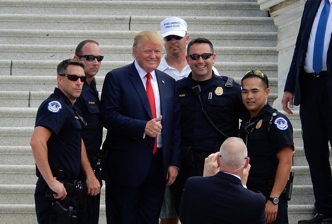 trumprendor.jpg trumprendor.jpg