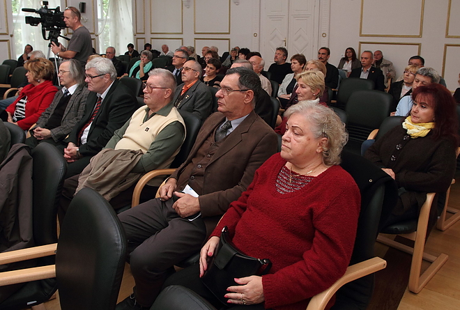 56_miskolc_konyv_161018ml_07.jpg 56_miskolc_konyv_161018ml_07.jpg