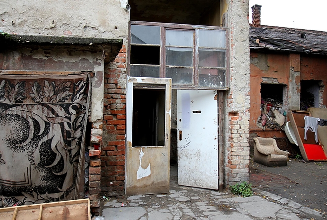 kilakoltatas_gizella_utca_161007_ja.jpg kilakoltatas_gizella_utca_161007_ja.jpg