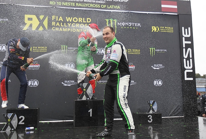 kiss_pal_tamas_eb5_1.jpg