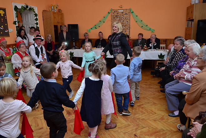 szureti_bal_161010_vcs_09.jpg szureti_bal_161010_vcs_09.jpg