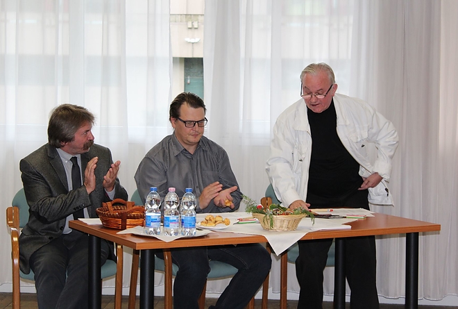 versmondo_verseny_papp_fandl_fecske_161018.jpg