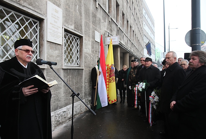 gulag_emlektabla_zsolcai_kapu_170131_ja_17.jpg gulag_emlektabla_zsolcai_kapu_170131_ja_17.jpg