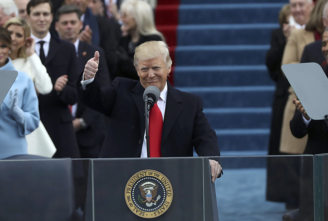 trumpbeik3.jpg trumpbeik3.jpg