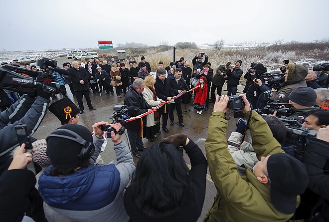 atkelo_roman_hatar_170218_mti_3.jpg