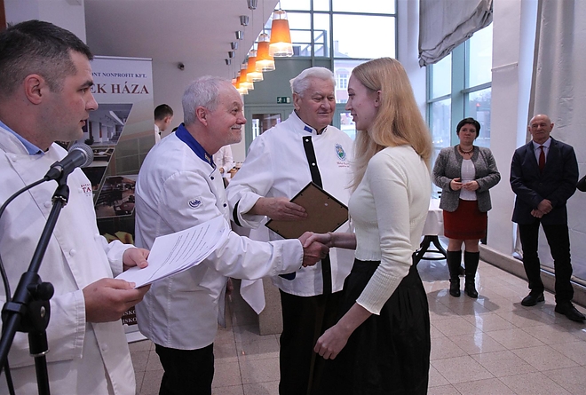 miskolc_torta_170216_ja_14.jpg miskolc_torta_170216_ja_14.jpg