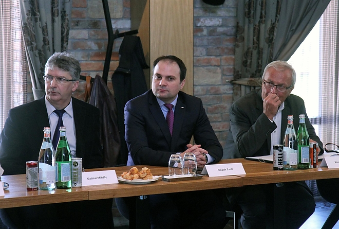 kozlekedesi_forum_170322_ja_4.jpg kozlekedesi_forum_170322_ja_4.jpg