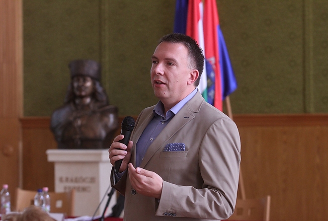 fm_konferencia_170512_ja_6.jpg