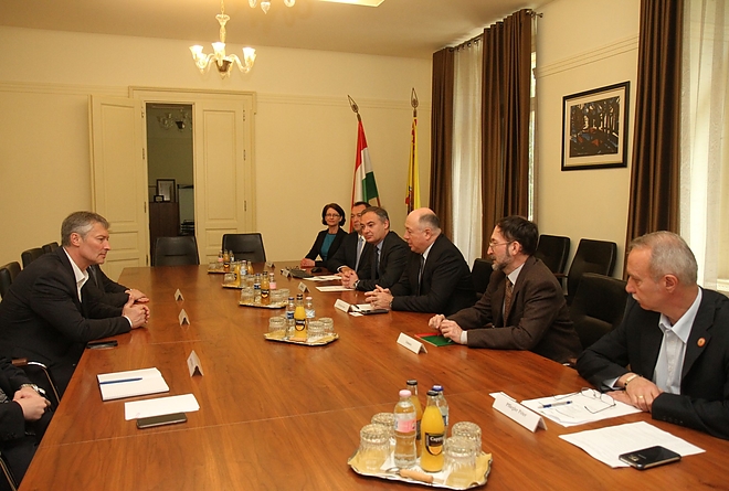 jekatyerinburgi_delegacio_170512_ja_10.jpg jekatyerinburgi_delegacio_170512_ja_10.jpg