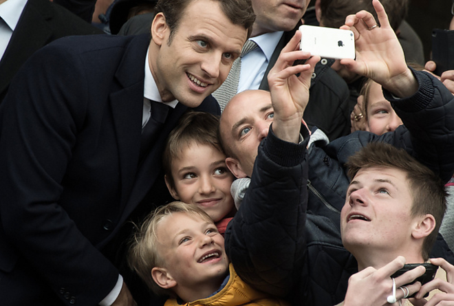 macron7.jpg macron7.jpg