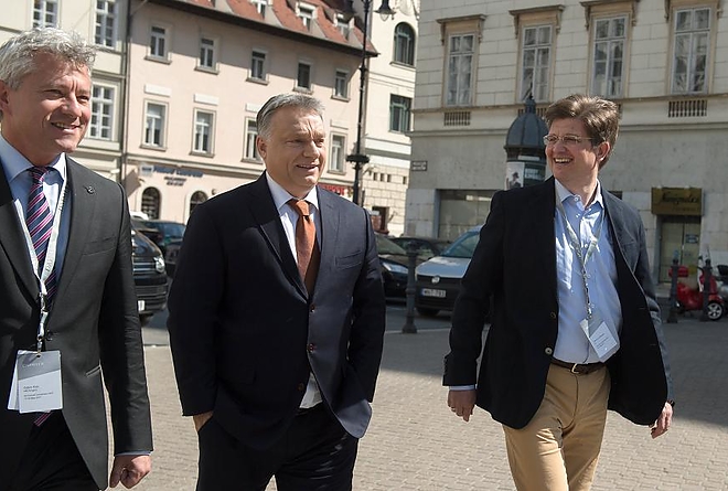 orban_daimler_170518_mti.jpg orban_daimler_170518_mti.jpg