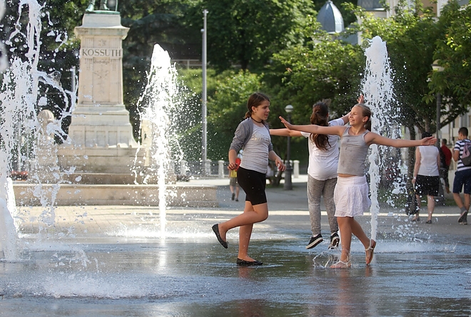 hoseg_miskolc_belvaros_170601_ja_18.jpg hoseg_miskolc_belvaros_170601_ja_18.jpg