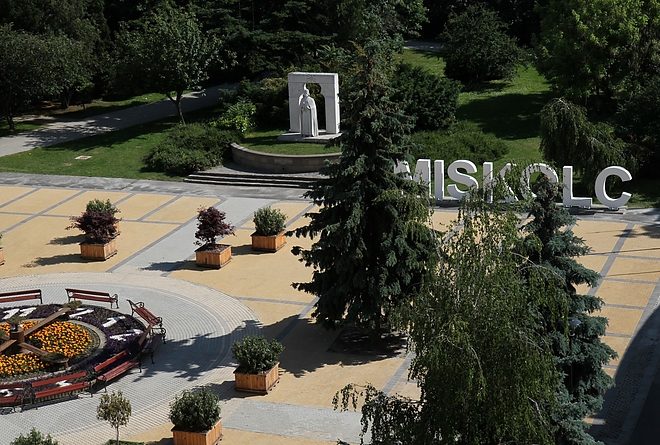 miskolc_belvaros_170601_ja_1.jpg