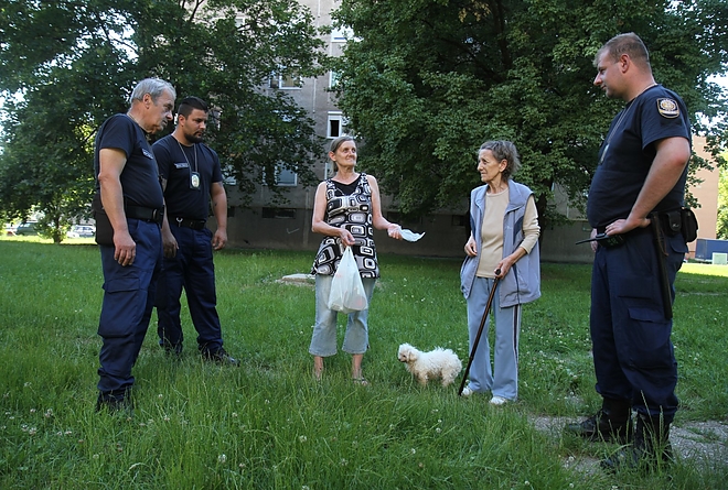 rendeszet_kutyasok_ellenorzese_170613_ja_1.jpg rendeszet_kutyasok_ellenorzese_170613_ja_1.jpg