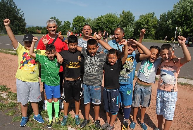 roma_gyerek_foci_170628_ja_1.jpg roma_gyerek_foci_170628_ja_1.jpg