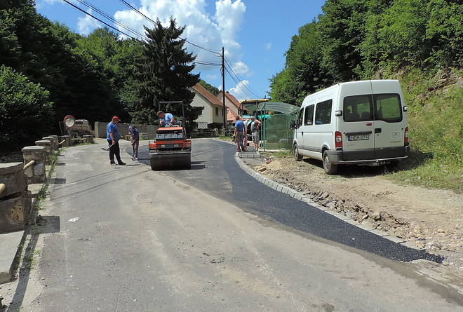 buszmegallo_170712_vcs_1.jpg buszmegallo_170712_vcs_1.jpg