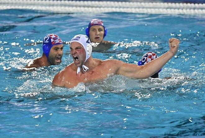 magyarvizilabda_mti_czegledizsolt_2.jpg