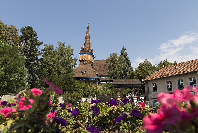 a_180_eve_szuletett_bato_eszter_nyomaban_20170812_bl_021_web.jpg