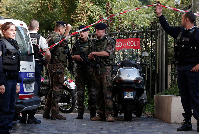 paris_bunugy_katonak_terror2.jpg paris_bunugy_katonak_terror2.jpg