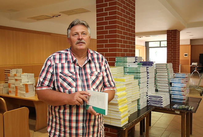 tankonyvek_foldes_170807_ja_11.jpg tankonyvek_foldes_170807_ja_11.jpg