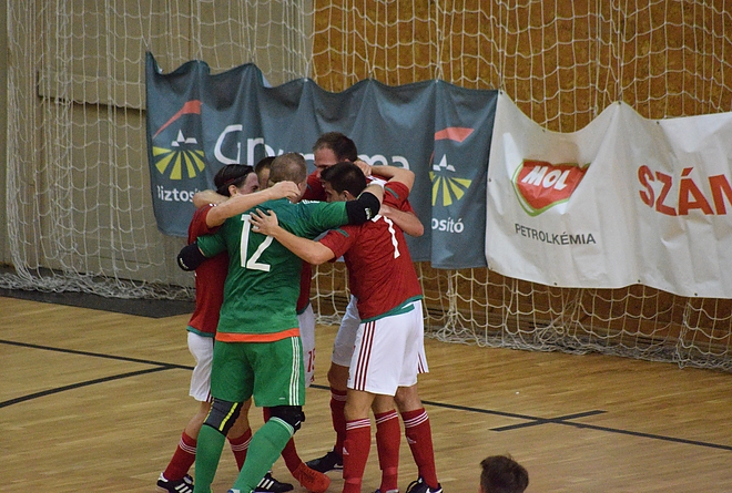 hun_pol_futsal_170912_tm5.jpg