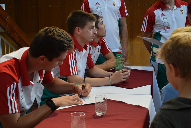 parbajtor_magyar_valogatt_170916_tm5.jpg