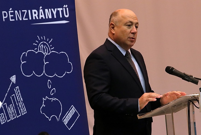 penzugyi_het_170928ml_15.jpg