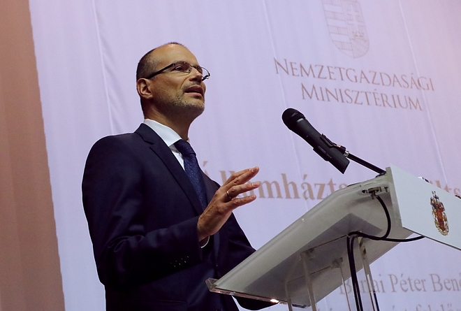 penzugyi_het_170928ml_32.jpg