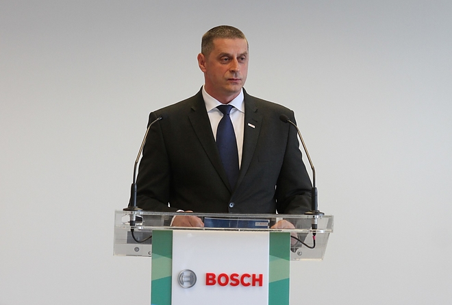 bosch_15_171005_ja_8.jpg