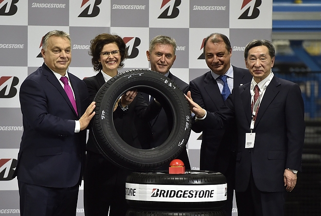 bridgestone_orbanviktor_171026_mti_2.jpg