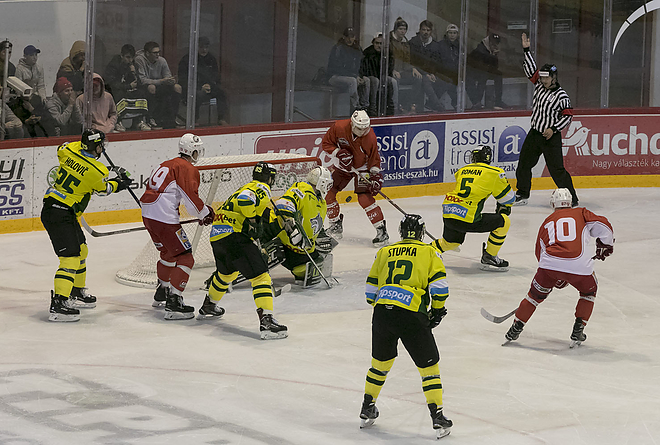 dvtk_jegesmedvek_-_mshk_zilina_6-4_20171012_bl_028_web.jpg dvtk_jegesmedvek_-_mshk_zilina_6-4_20171012_bl_028_web.jpg