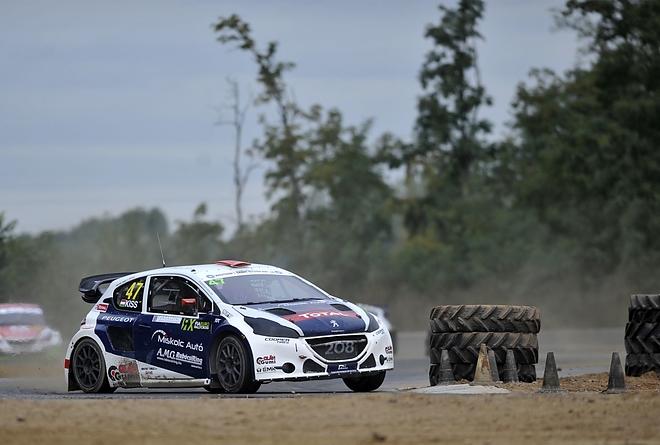 kiss_pal_tamas_peugeot1.jpg