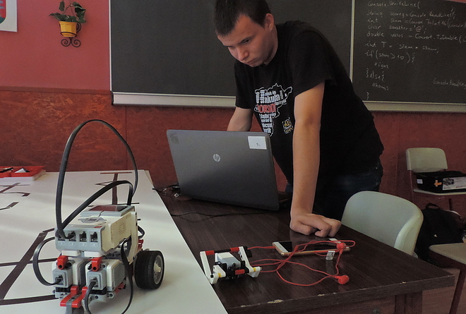 lego_robot_171016_vcs_08.jpg