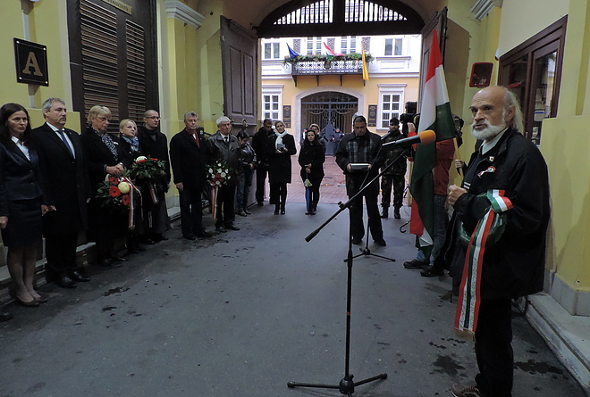 munkastanacs_emlektabla_avato_171023_vcs_03.jpg