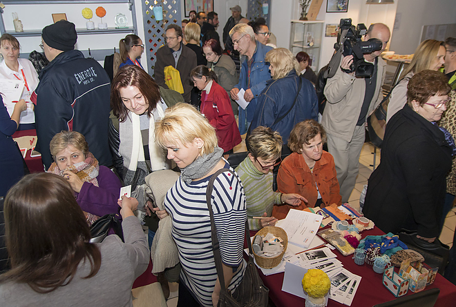 allasborze_batyutekaban20171107_bl_009_web.jpg allasborze_batyutekaban20171107_bl_009_web.jpg