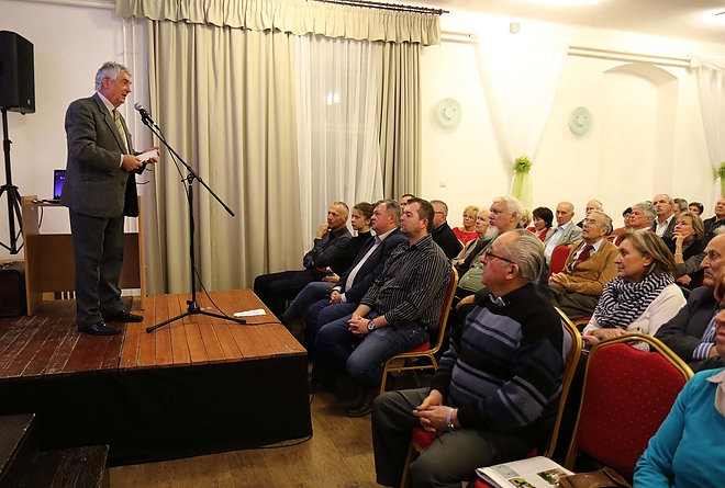 cof_klub_georg_spottle_171124_ja_4.jpg