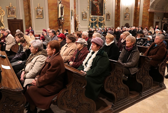 korus_mindszenti171126ml_18.jpg